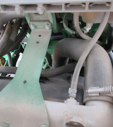 2014 John Deere R4038 self-propelled sprayer