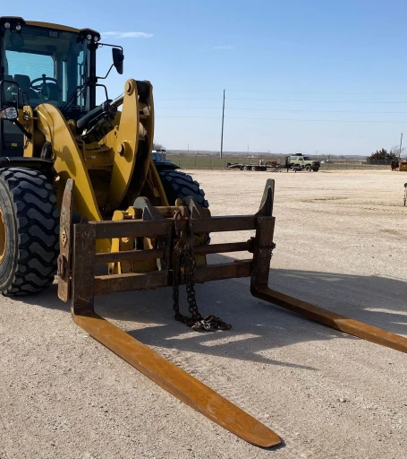 2017 Caterpillar 938M wheel loader