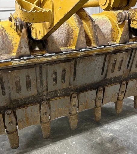 2016 Caterpillar 953D track loader