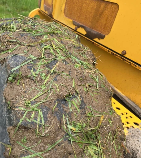 2013 John Deere 770G motor grader