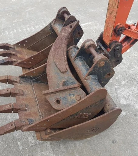 2014 KUBOTA U25-4