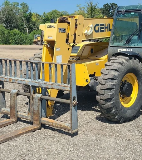 2018 Gehl DL1240 telehandler