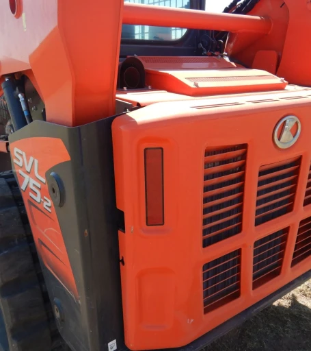 2021 Kubota SVL75-2  tracked skid steer loader