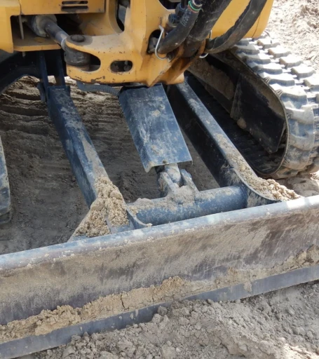 2017 Caterpillar 303.5 E2 mini excavator