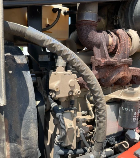 2011 Ditch Witch RT115 Quad vibratory cable plow