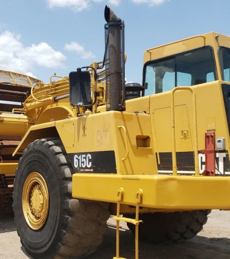 2006 Caterpillar 615C elevating scraper