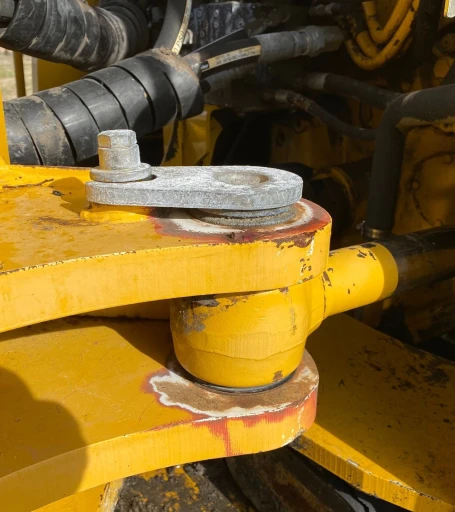 2011 John Deere 844K wheel loader