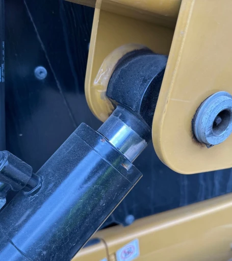 2022 Caterpillar 289D3 tracked skid steer loader