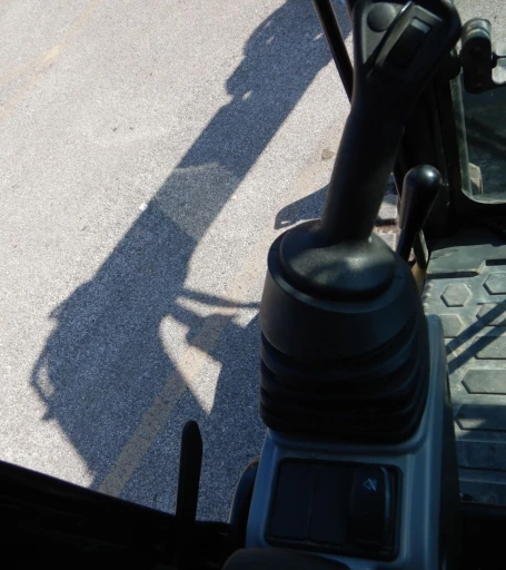 2018 Caterpillar 305E2 CR mini excavator