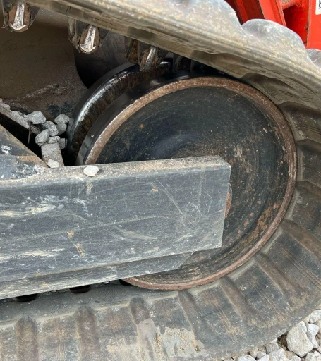 2019 Kubota SVL95-2S tracked skid steer loader