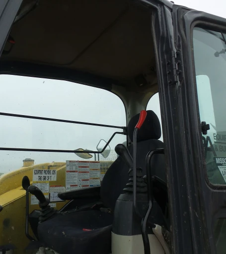 2016 Kobelco SK85CS-3 excavator