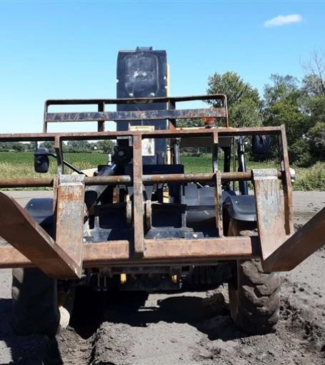 2016 Caterpillar TL943D 4x4x4 Telehandler