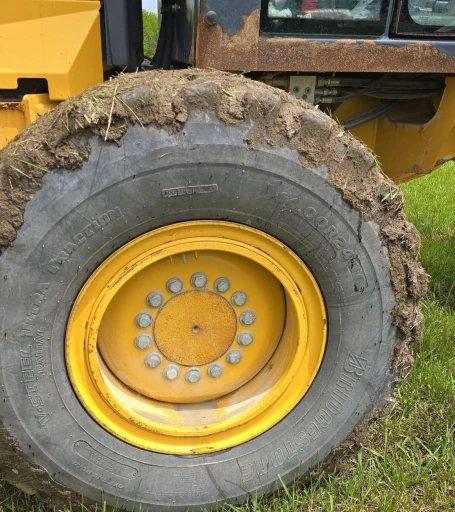 2013 John Deere 770G motor grader