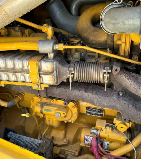 2011 John Deere 772G motor grader