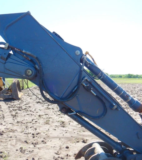 2011 John Deere 200DLC  excavator