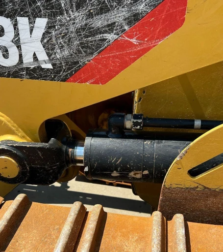 2016 Caterpillar 963K track loader