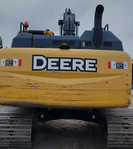 2018 John Deere 210G LC excavator