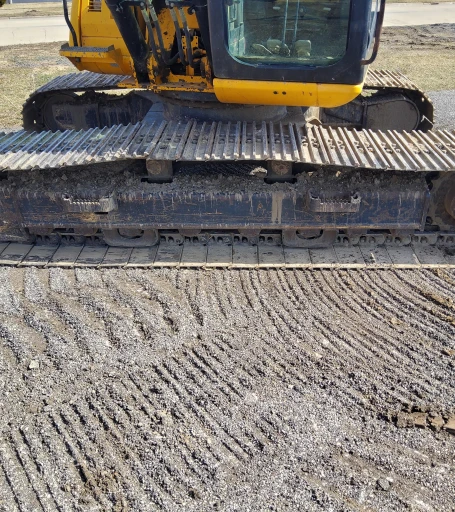 2011 JCB JS220LC Excavator