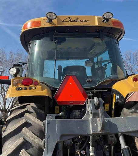 2013 Challenger MT665D MFWD Tractor