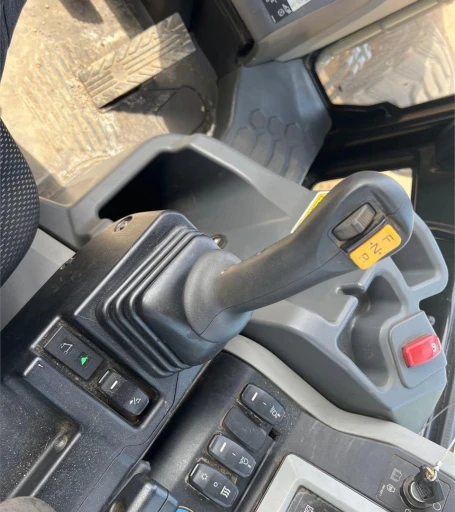 2019 Caterpillar  440 Backhoe