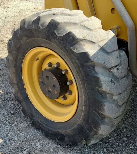 2017 Caterpillar TL1255D telehandler