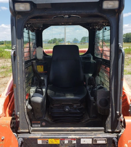 2013 Kubota SVL75 skid steer 2