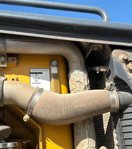 2013 John Deere 772G motor grader