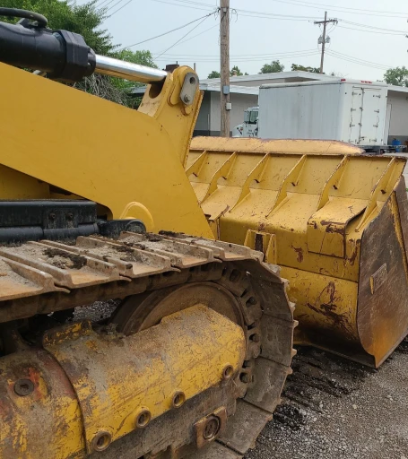 2008 Caterpillar 963D track loader