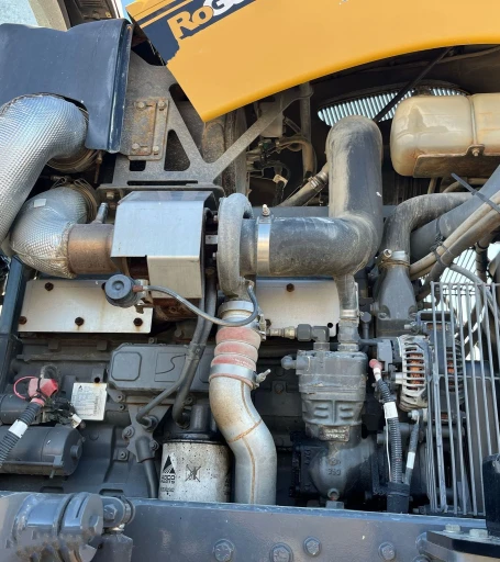 2013 Rogator RG1100 applicator