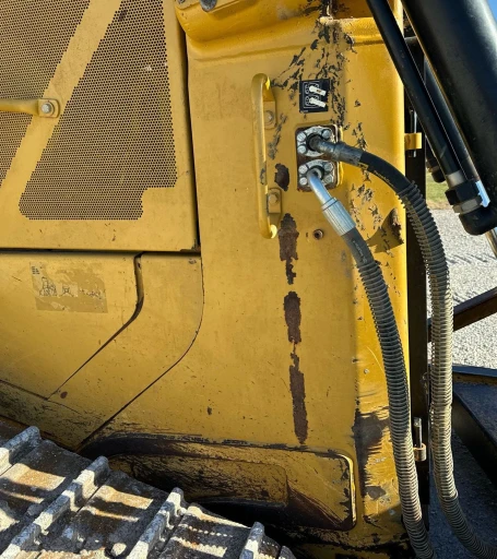 2011 Caterpillar D6T XL dozer