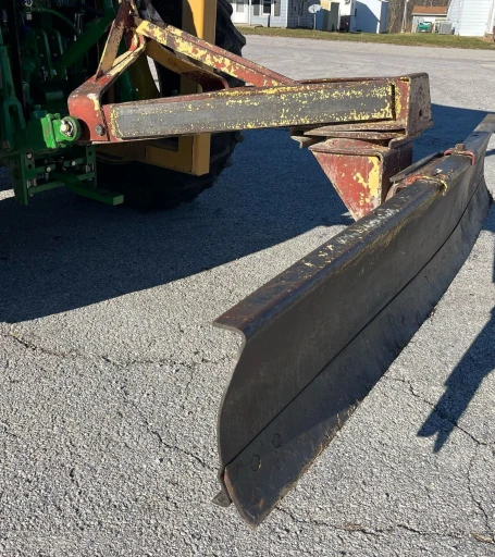 2015 John Deere 6125M MFWD tractor