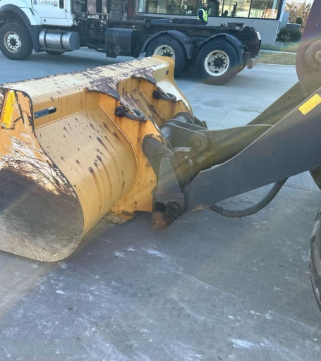 2013 John Deere 444K wheel loader