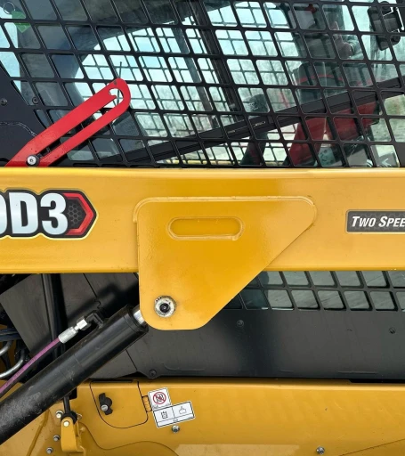 2022 Caterpillar 259D3 tracked skid steer loader