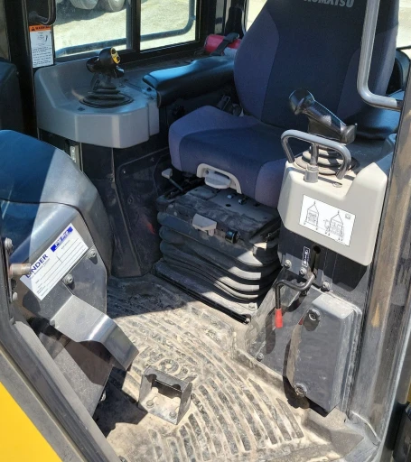 2020 Komatsu D39PX-24 dozer