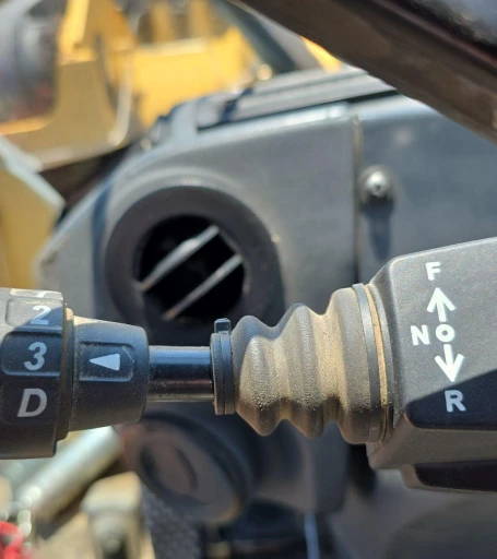 2014 John Deere 824K Wheel Loader