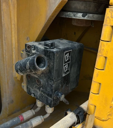 2016 Caterpillar 963K track loader