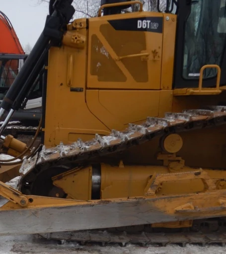 Caterpillar D6T LGP dozer