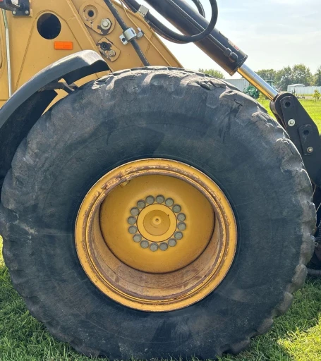 2001 Caterpillar 924G wheel loader