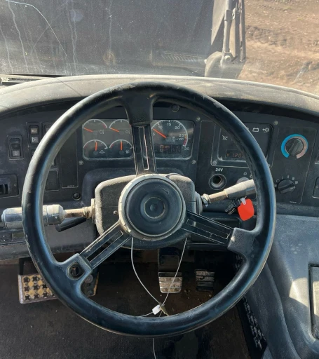 2002 Caterpillar 730 haul truck