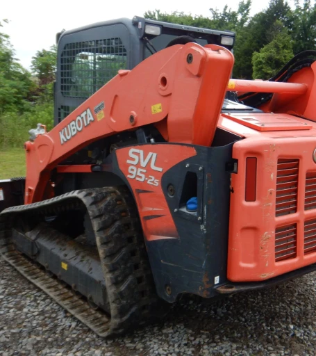 2017 Kubota SVL 95-2S skid steer loader