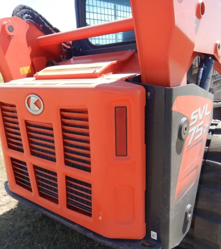 2021 Kubota SVL75-2  tracked skid steer loader