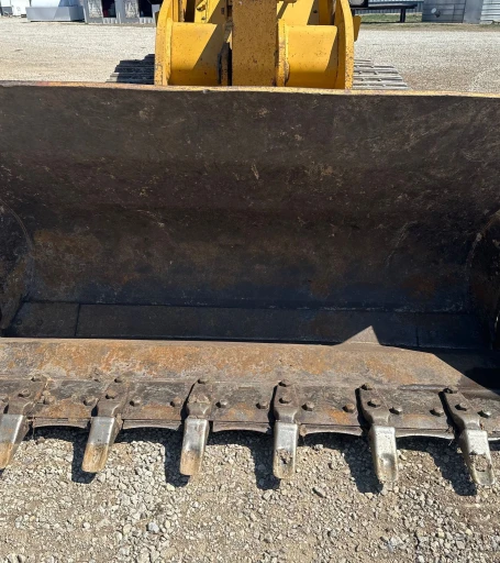 2002 Caterpillar 953C track loader