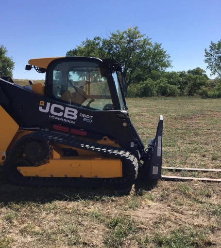 2015 JCB 260T Skid Steer Track Loader