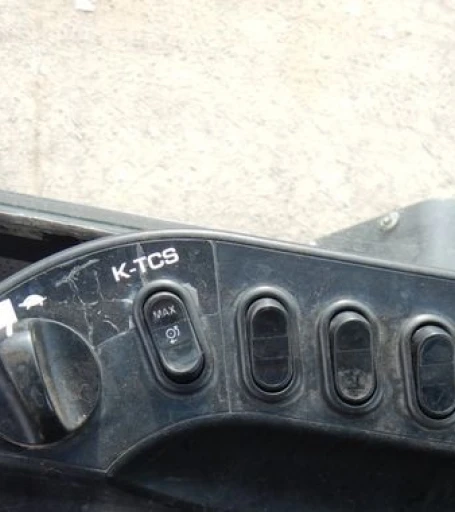 2014 Komatsu WA320-7 wheel loader