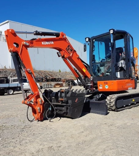 2017 KUBOTA U35-4R3