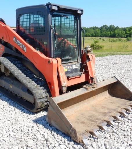 2020 Kubota SVL95-2S tracked skid steer loader