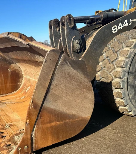 2006 John Deere 844J wheel loader