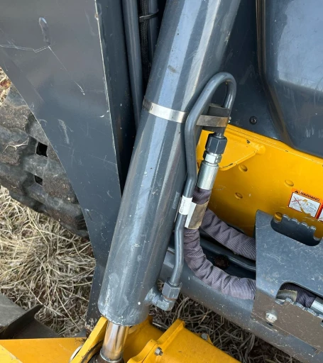 2019 John Deere 325G tracked skid steer loader