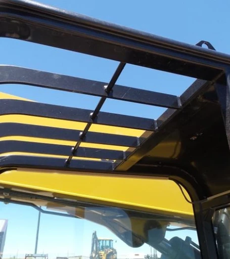 2013 Caterpillar TL943C telehandler