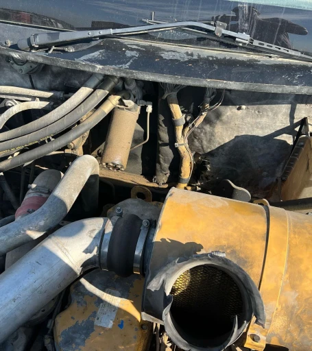 2002 Caterpillar 730 haul truck